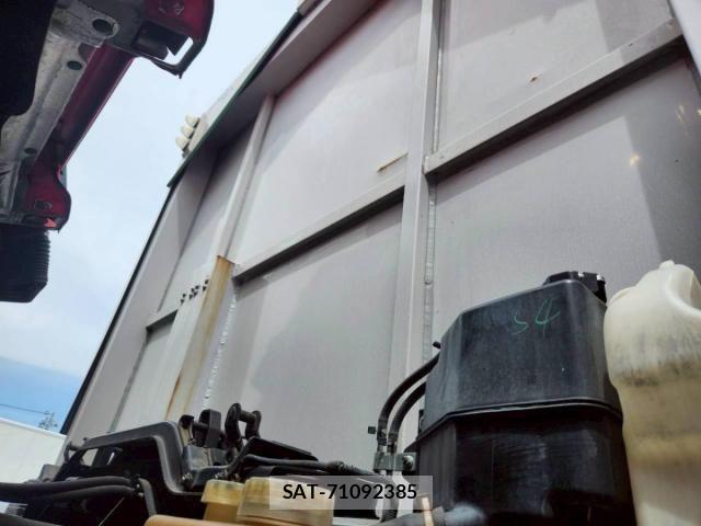 Isuzu GIGA 2017-03 7020534-7