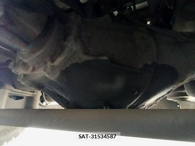 Isuzu GIGA 2016-06 7020535-14