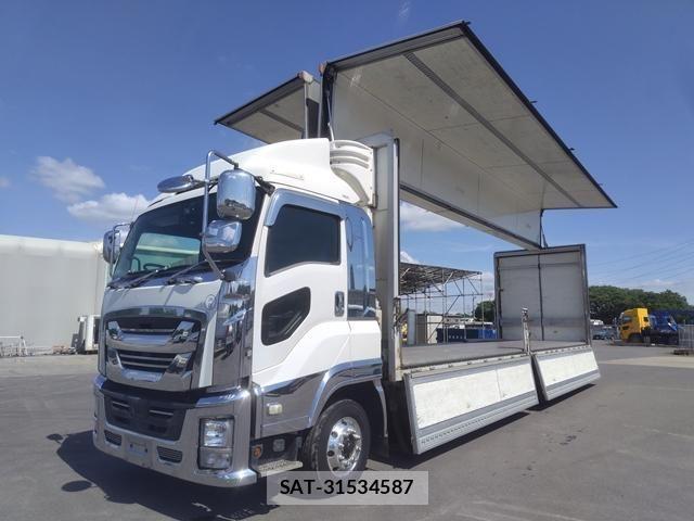 Isuzu GIGA 2016-06 7020535-8