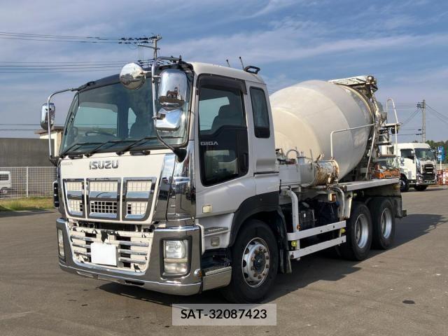 Isuzu GIGA 2014-05 7058690-0