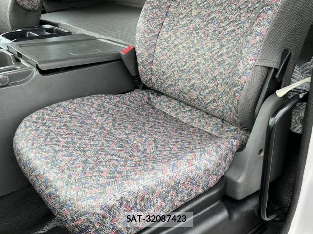 Isuzu GIGA 2014-05 7058690-19