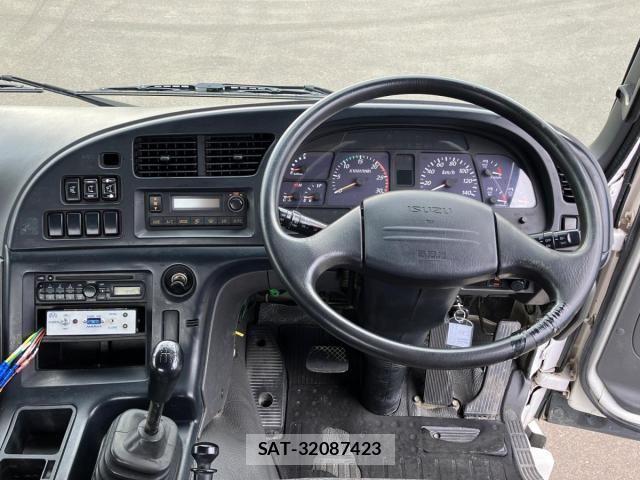 Isuzu GIGA 2014-05 7058690-20