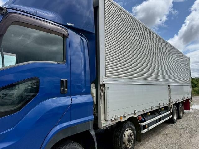 Isuzu GIGA 2017-01 7199640-13
