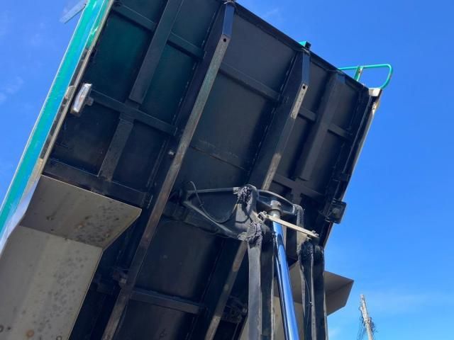 Isuzu GIGA 2019-01 7199632-11