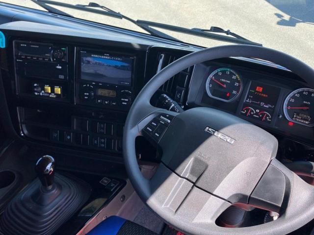Isuzu GIGA 2019-01 7199632-20