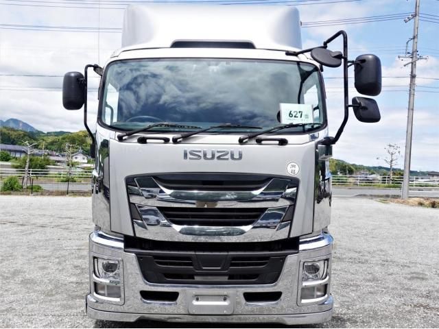 Isuzu GIGA 2019-07 7199641-2