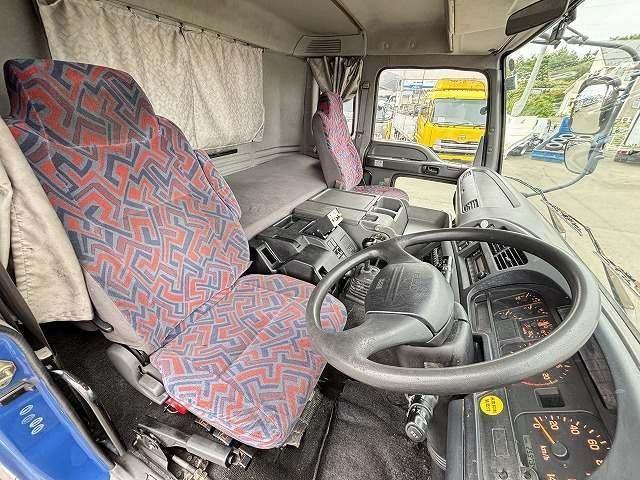 Isuzu GIGA 2004-06 7199642-14