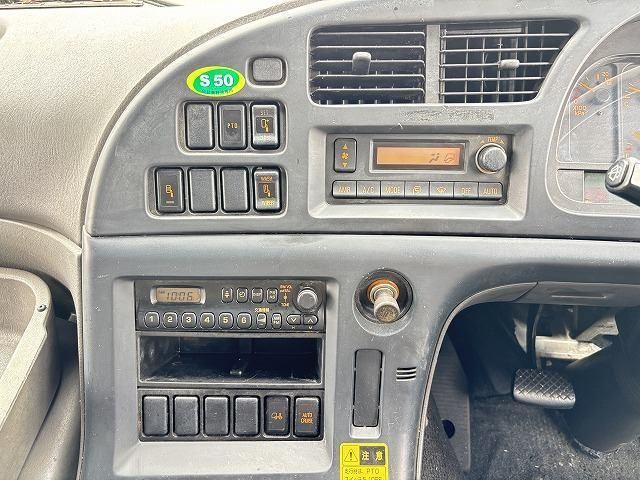 Isuzu GIGA 2004-06 7199642-16