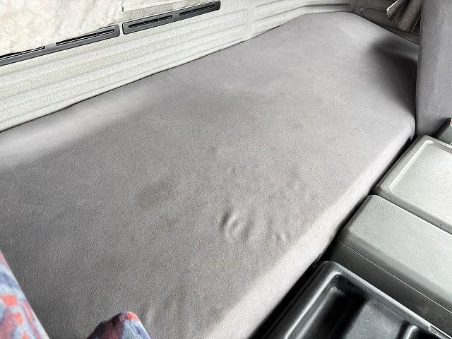 Isuzu GIGA 2004-06 7199642-17