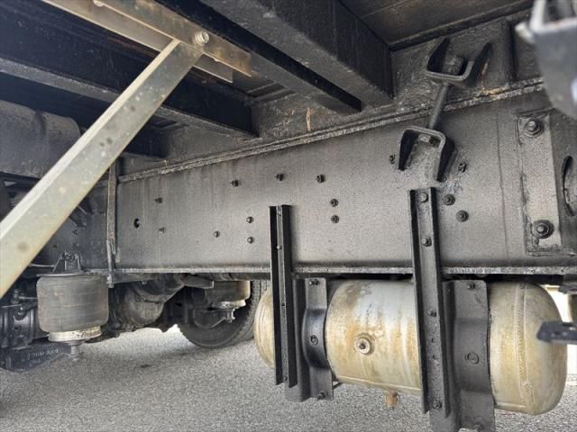 Isuzu GIGA 2017-08 7199634-13