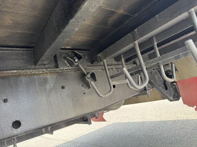 Isuzu GIGA 2017-08 7199634-16