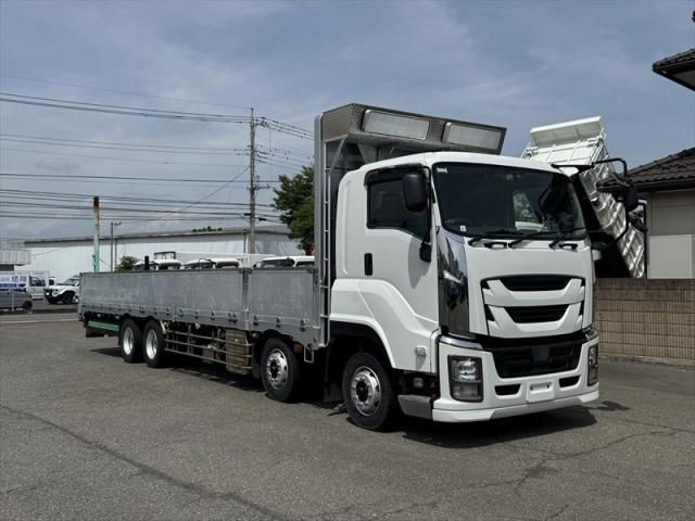 Isuzu GIGA 2017-08 7199634-1