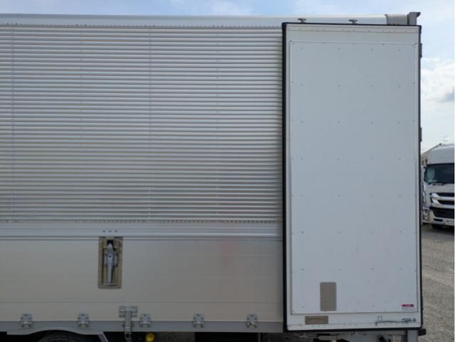 Isuzu GIGA 2023-09 7199631-16