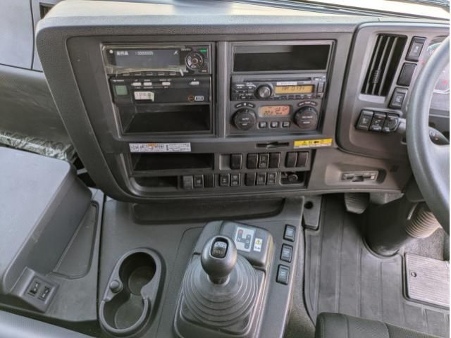 Isuzu GIGA 2023-09 7199631-25