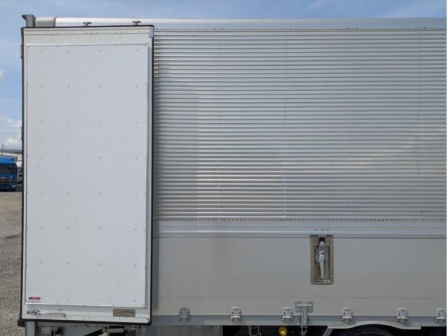 Isuzu GIGA 2023-09 7199631-27