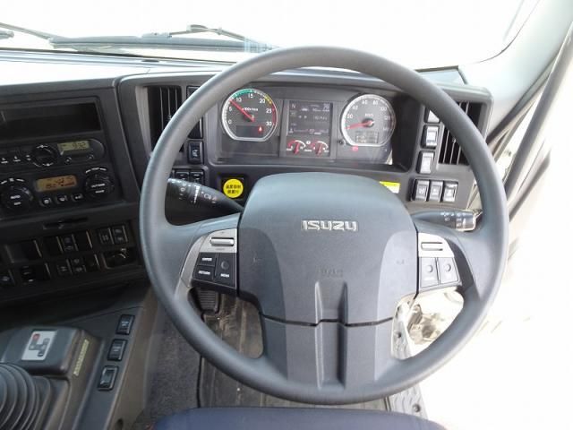 Isuzu GIGA 2020-09 7199635-18