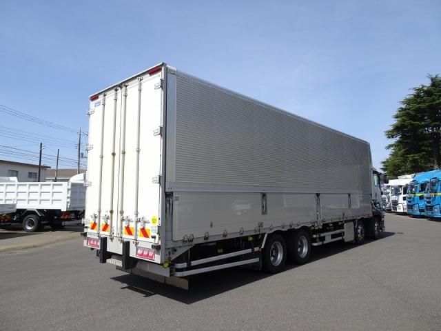 Isuzu GIGA 2020-09 7199635-2