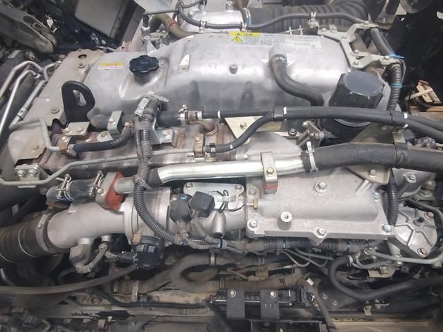 Isuzu GIGA 2017-12 7199633-19