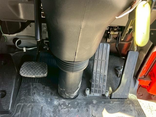 Isuzu GIGA 2016-03 7199643-14