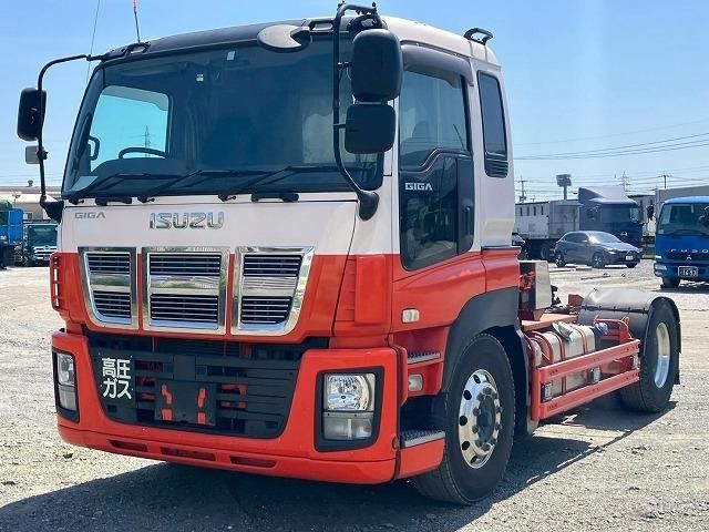 Isuzu GIGA 2016-03 7199643-1