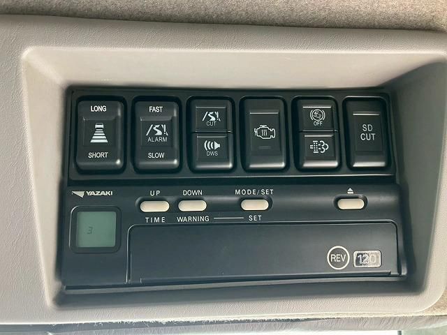 Isuzu GIGA 2016-03 7199643-21