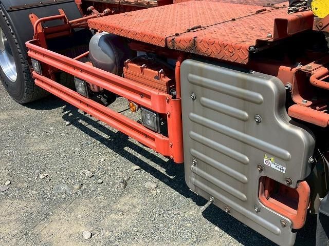 Isuzu GIGA 2016-03 7199643-28