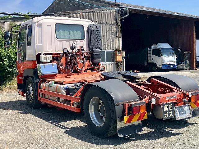 Isuzu GIGA 2016-03 7199643-3