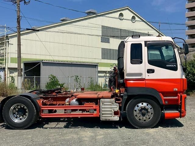 Isuzu GIGA 2016-03 7199643-5