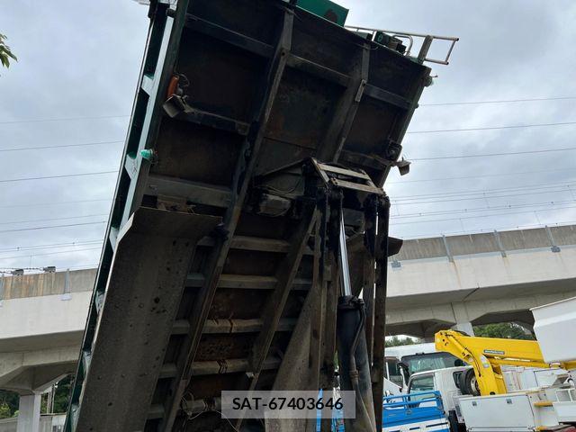 Isuzu GIGA 1997-01 7219017-18