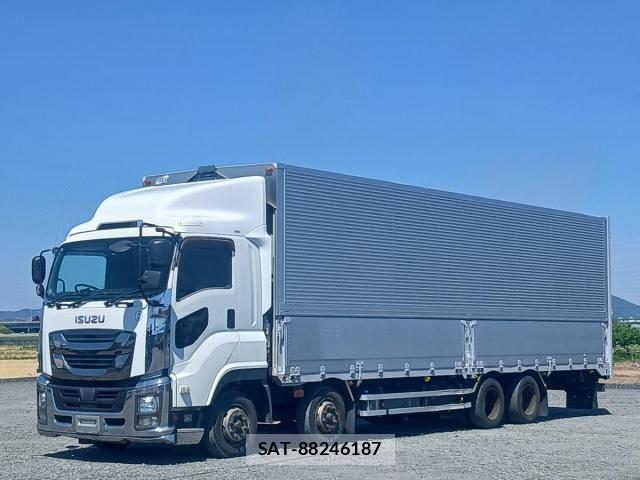 Isuzu GIGA 2016-03 7250923-0