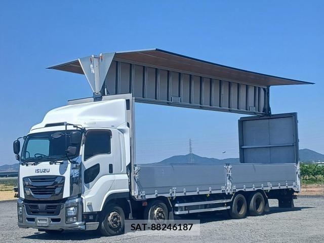 Isuzu GIGA 2016-03 7250923-18