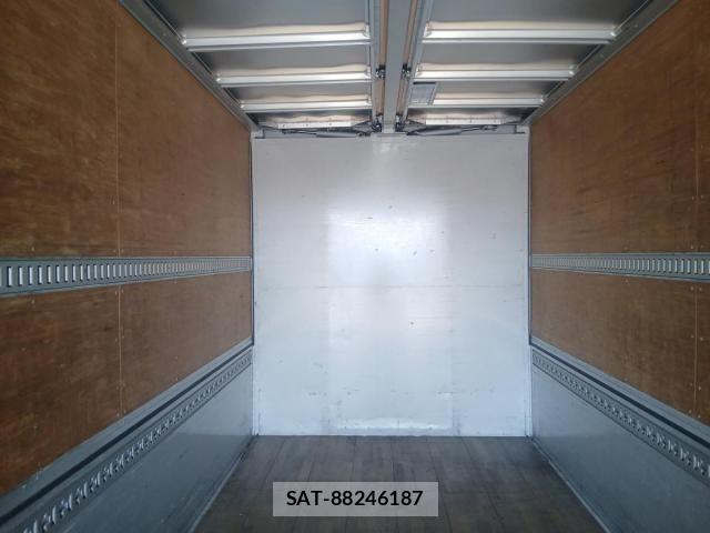 Isuzu GIGA 2016-03 7250923-26