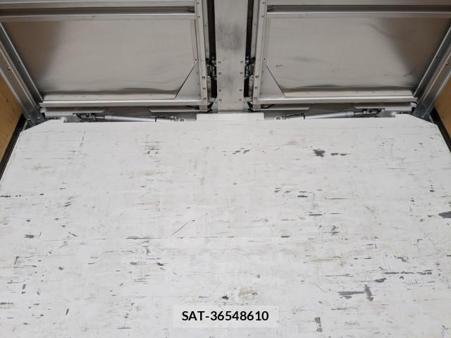 Isuzu GIGA 2015-02 7250931-16