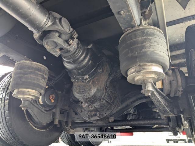 Isuzu GIGA 2015-02 7250931-20
