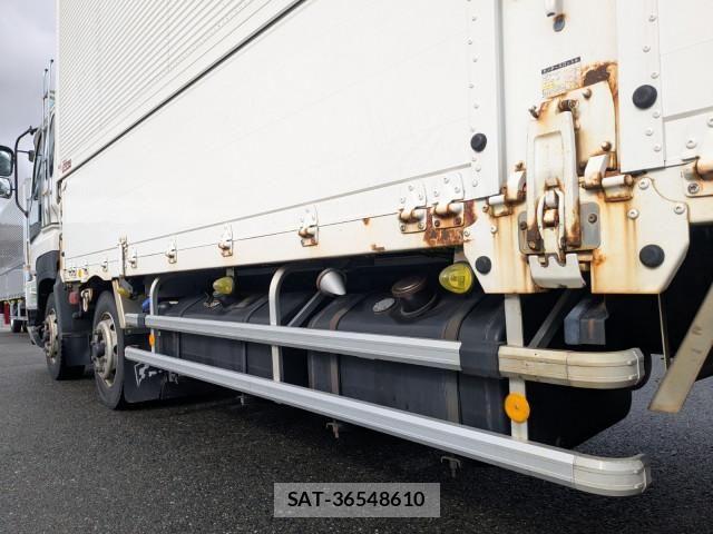 Isuzu GIGA 2015-02 7250931-21