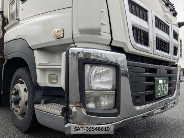 Isuzu GIGA 2015-02 7250931-24