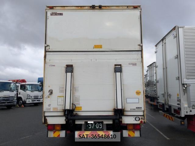 Isuzu GIGA 2015-02 7250931-4