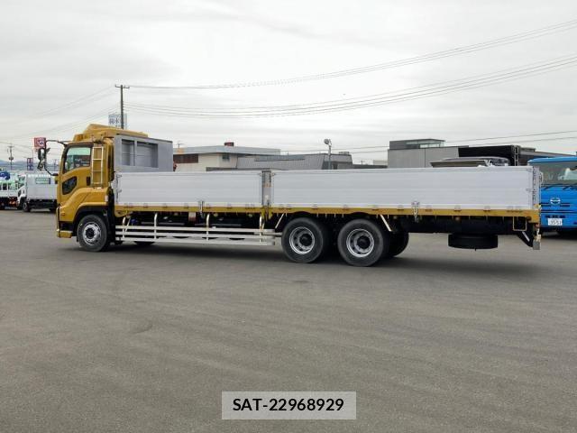 Isuzu GIGA 2019-11 7250918-4