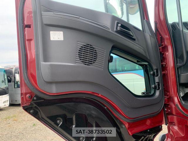 Isuzu GIGA 2017-06 7250926-5