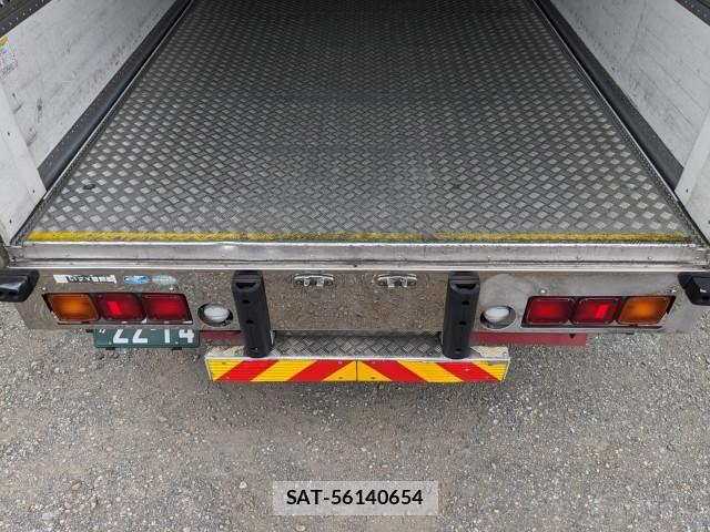Isuzu GIGA 2017-04 7250919-9