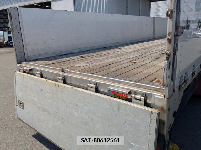 Isuzu GIGA 2016-09 7250921-15