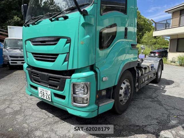 Isuzu GIGA 2016-08 7250924-10