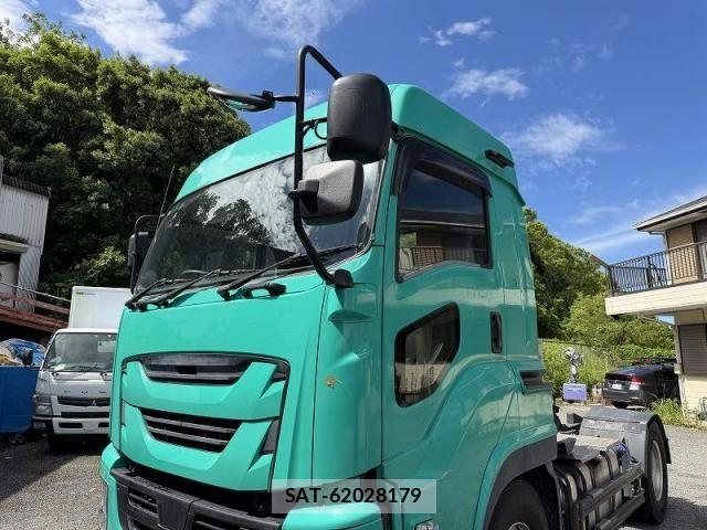 Isuzu GIGA 2016-08 7250924-11