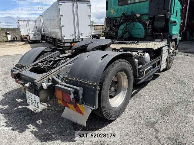 Isuzu GIGA 2016-08 7250924-14