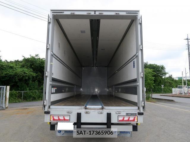 Isuzu GIGA 2023-07 7271954-5