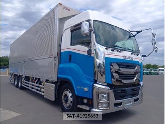 Isuzu GIGA 2019-03 7271953-1