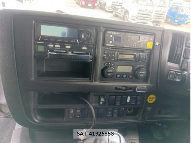 Isuzu GIGA 2019-03 7271953-25