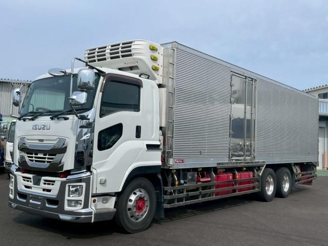 Isuzu GIGA 2017-12 7306682-0