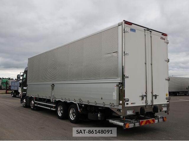 Isuzu GIGA 2020-02 7357895-3