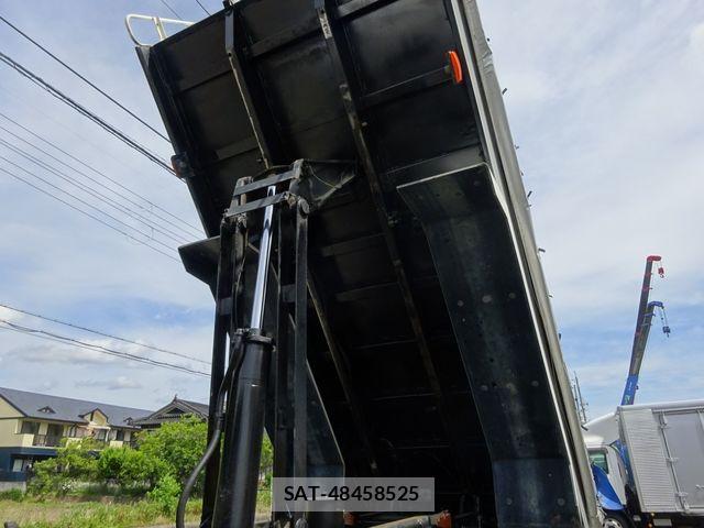 Isuzu GIGA 2019-06 7357903-12